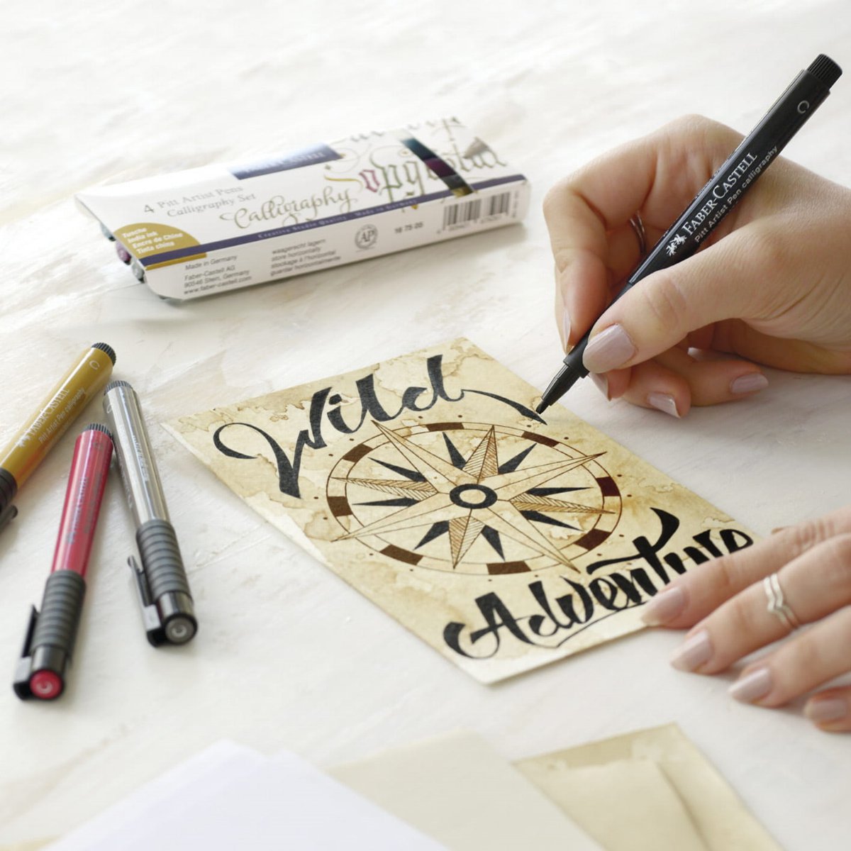 Pisaki artystyczne, Pitt Artist Pens, 6 sztuk, szare